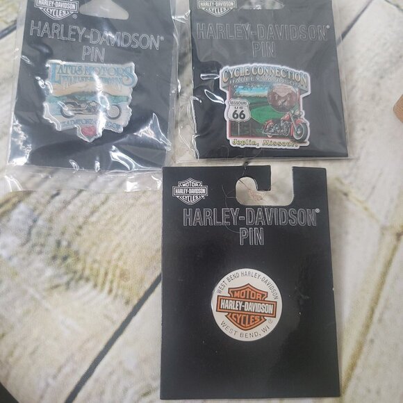 Lot of 3 HARLEY DAVIDSON Dealership Pins Joplin Mo West Bend WI Gladstone OR - Picture 1 of 6